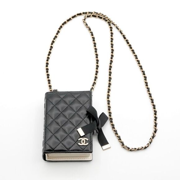 Chanel Card Case Card Holder Pass Case Black White Gold Coco Mark Logo Matelasse - Picture 2 of 10
